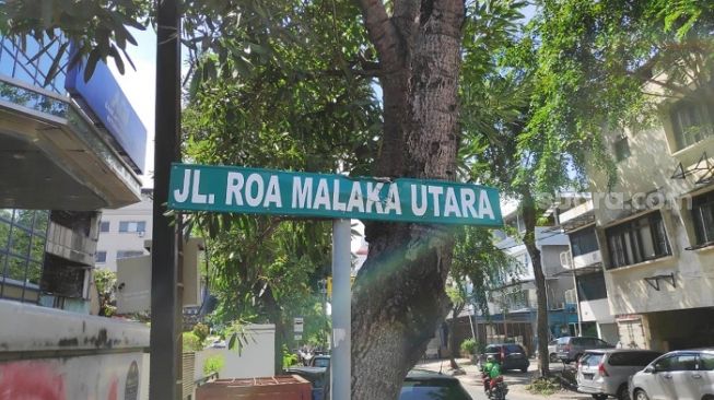 Lokasi penjambretan yang menewakan pengendara wanita di Jalan Roa Malaka Utara, Tambora, Jakarta Barat. (Suara.com/Bagaskara).
