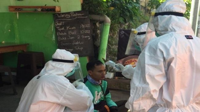 Sopir Ojol Mendadak Jatuh dan Kejang-kejang, Tak Ada yang Berani Nolong