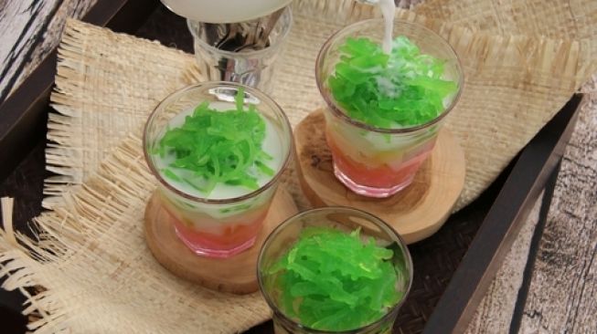 Gampang Dibuat, Ini Resep Es Jelly Rumput Laut Untuk Berbuka Puasa