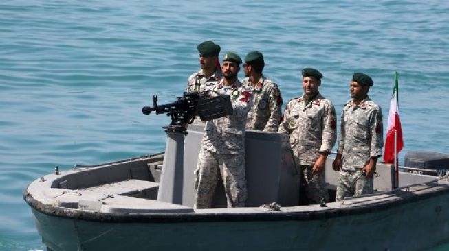 Beredar Video Tentara Iran Rebut Kapal Tanker AS, Disebut Langgar Hukum Internasional