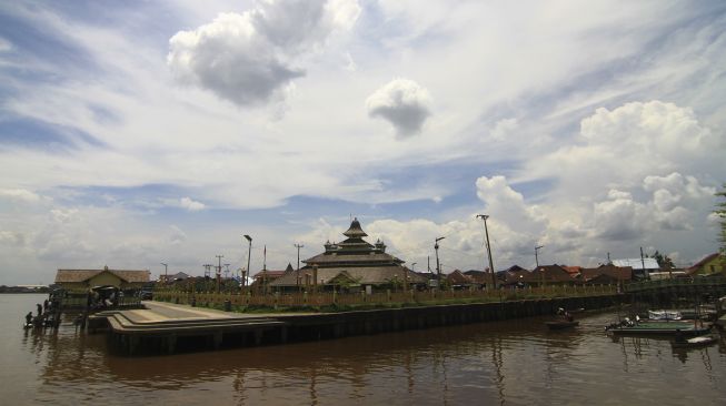 4 Fakta Menarik Masjid Jami Pontianak, Ikon Wisata Religi Kalimantan Barat