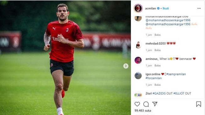 Pemain AC Milan Theo Hernandez melakukan latihan individual di Milanello. (Screenshot Instagram @acmilan)   