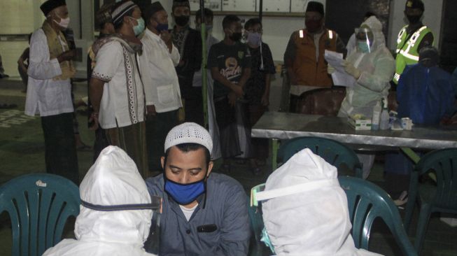 Jelang Ramadan, Imam Masjid di Cianjur akan Disuntik Vaksin Covid-19