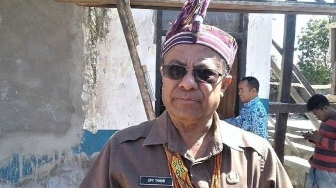 Bansos Dinikmati Keluarga Mampu, Bupati TTS Stop BST Terdampak Corona