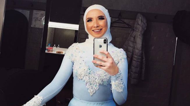 Semakin Bersinar, Begini Kabar Stephanie Kurlow Sang Balerina Berhijab