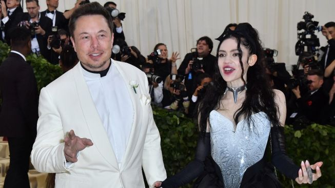 Tak Sesuai Aturan, Elon Musk Akhirnya Ganti Nama Anak