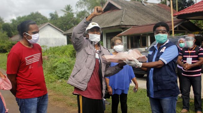 Sama-sama Terinfeksi, Istri Masih Positif saat Suaminya Dinyatakan Sembuh