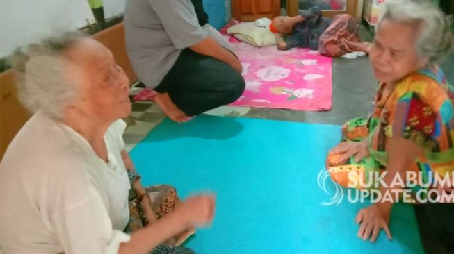 3 Wanita Jompo Tinggal Seatap, Mengemis di Tengah Pandemi Demi Sesuap Nasi