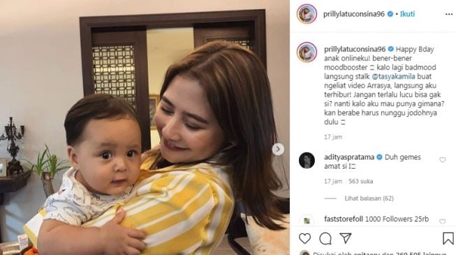 Unggahan Prilly Latuconsina bersama anak Tasya Kamila, Arrasya Wardhana Bachtiar. [Instagram/@prillylatuconsina96]