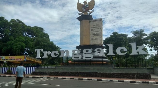 Cegah Corona, Bupati Trenggalek Larang Salat Ied di Masjid dan Lapangan