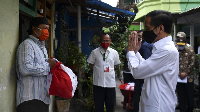 Jokowi Minta Warga Harus Siap Siaga Hadapi New Normal Corona