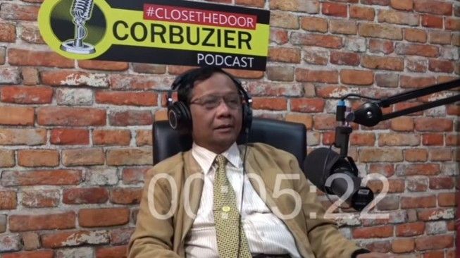 Kelakar Mahfud MD: Semoga Gak Diciduk, Ngomongin Luhut hingga Corona