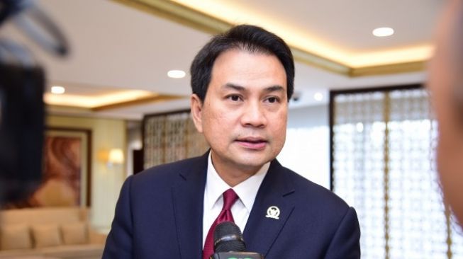 Wakil Ketua DPR : Tidak Ada Ketentuan Batas Waktu Penetapan UU