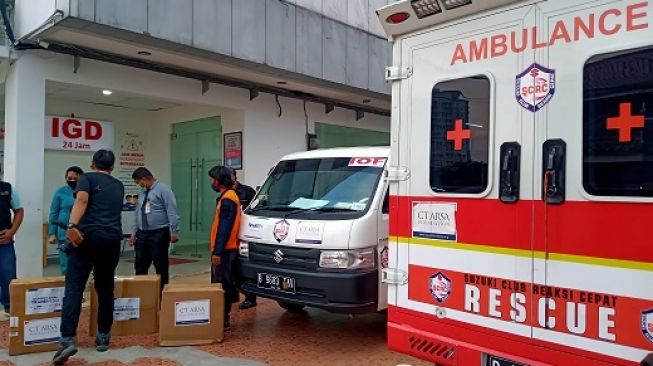 Suzuki Reaksi Cepat bersama 14 klub Suzuki dan IOF salurkan APD dan masker [Dok Suzuki].