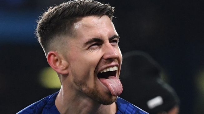 Siap Lepas Riqui Puig dan Pjanic, Barcelona Incar Jorginho dari Chelsea