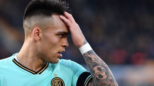 Diminati Barcelona, Ini Saran Hernan Crespo buat Lautaro Martinez