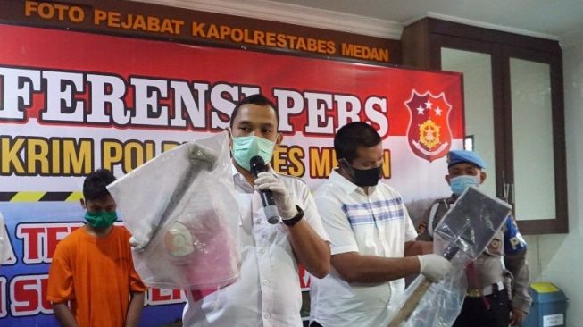 Mati Digebuki Pakai Palu dan Sekop, Mayat Henri Diikat, Disimpan di Bengkel