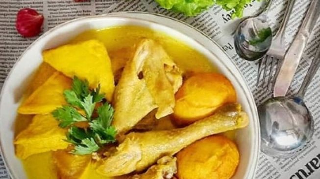 Cocok Disantap dengan Ketupat Ini Resep Kare Ayam Kampung untuk Lebaran. (Instagram/@prestigeplants_75)