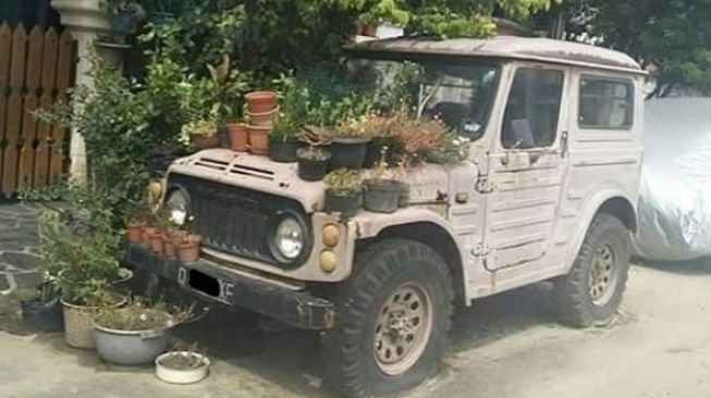 Terbengkalai Tak Terpakai, Potret 4 Wujud Mobil Legendaris Ini Bikin Nyesek