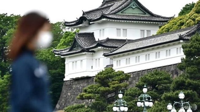 Istana Kekaisaran Jepang yang berada di Tokyo. (AFP/CHARLY TRIBALLEAU)