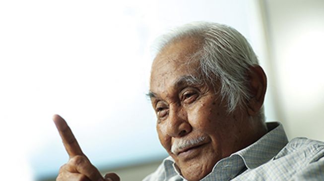 9 Tips Usaha Modal Kecil Untung Besar ala Bob Sadino