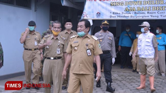 Pedagang dan Pengunjung Pasar Mandiraja Banjarnegara Jalani Rapid Test