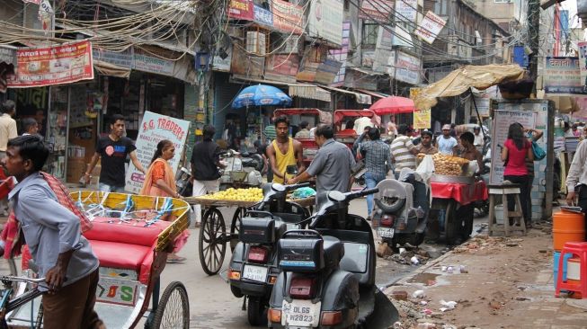 Studi: Penderita Covid-19 di Delhi Didominasi oleh Perempuan