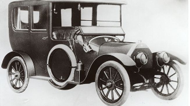 Dokumentasi Mitsubishi Model A asli yang dibuat sekitar 1917 [Dok Mitsubishi].