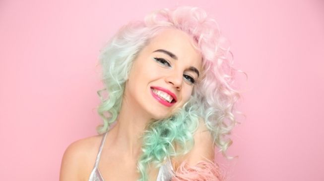  Warna  Rambut  Pastel  Jadi Tren Selama Pandemi Ini Tips 