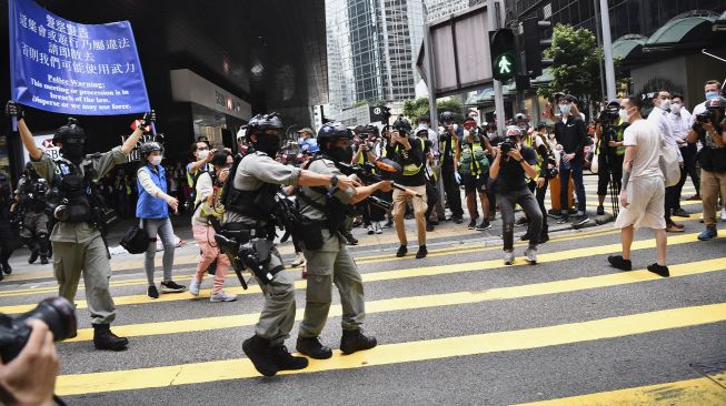 Klaim China Usai "Obok-obok" Kantor Media Ternama Di Hong Kong