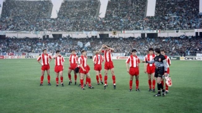 Red Star Belgrade mengalahkan Marseille lewat drama adu penalti dalam partai final Piala Champions 1991 di Stadion San Nicola, Bari, Italia, Rabu (29/5/1991). (ANTARA/AFP/Jacques Demarthon/Patrick Hertzog)