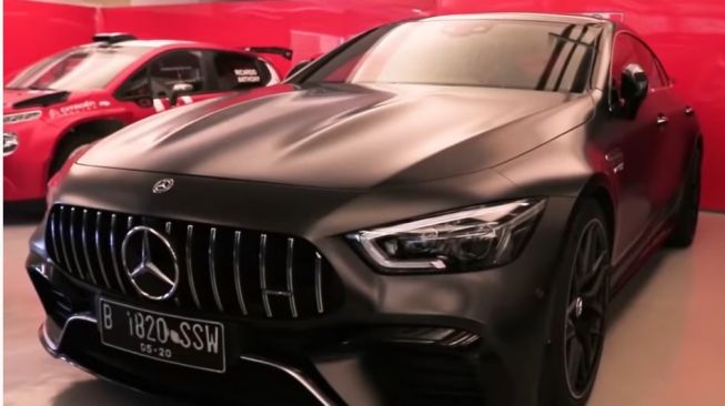 Mercedes-Benz AMG GT Sean Gelael (Youtube-Rans Entertainment)
