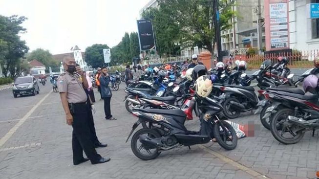 Dikira Kena Corona, Pria di Semarang Mendadak Jatuh dan Tewas di Tempat