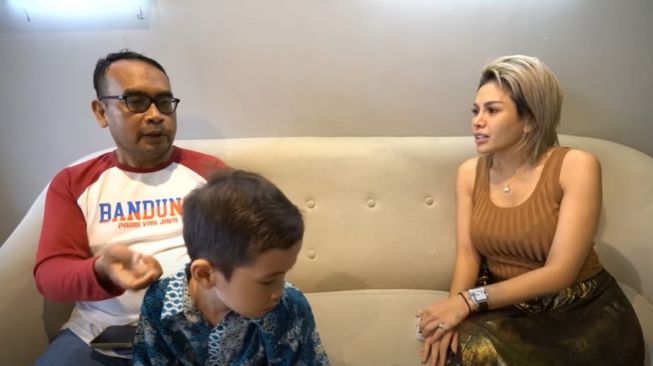 Viral Motor Ojol Hilang Saat Antar Pesanan, Nikita Mirzani Lakukan Hal Ini