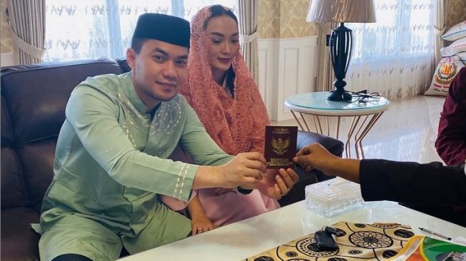 Diduga Hina Kalimantan, Suami Zaskia Gotik Kecam Pernyataan Edy Mulyadi: Kurang Ajar!