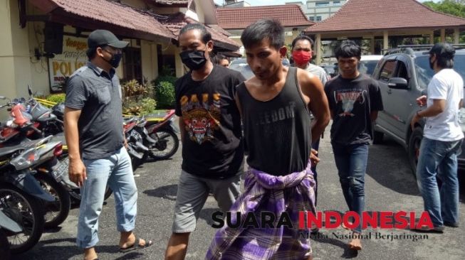 Belasan Kali Beraksi, 6 Begal Sadis di Jember Akhirnya Diringkus Polisi