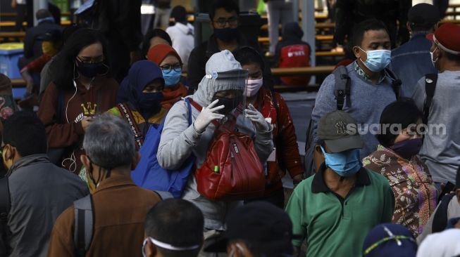 Curhat Pengguna KRL Usai Penerapan New Normal di Kereta