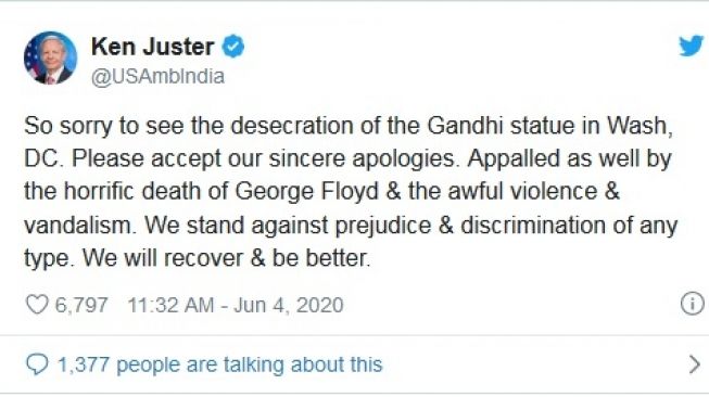 Duta besar AS untuk India Kenneth Juster meminta maaf atas aksi vandalisme terhadap patung Mahatma Gandhi di Washington DC. [Tangkapan layar Twitter @USAmbindia]