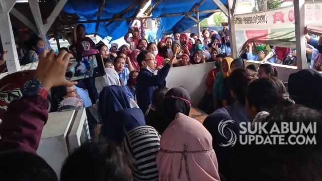 Berhasil! 2 Hari Demo, Ratusan Buruh Garmen di Sukabumi Batal Dirumahkan