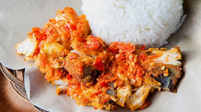 Nasi Ayam Geprek