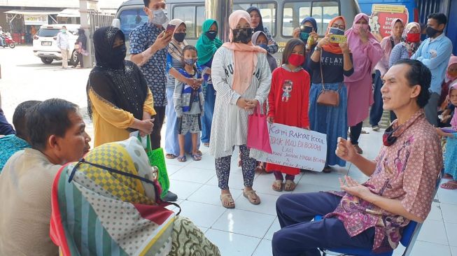 Warga Banten Pelapor Carut Marut Bansos Corona Diintimidasi RT