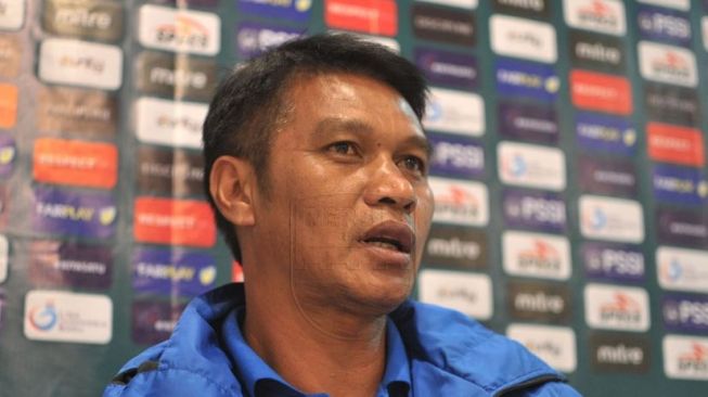 Punya Pengalaman Main Lawan AC Milan, Legenda Persib Ini Curhat