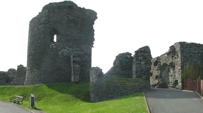 Kastil Aberystwyth. (castlewales)