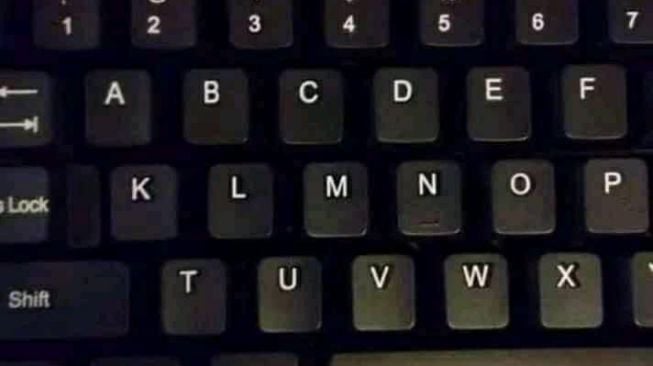 Lihat Susunan Tombol Keyboard Ini, Warganet Malah Pusing