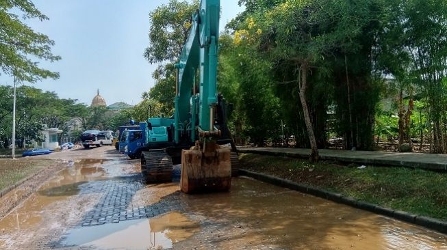 Kompleks Mutiara Pluit Banjir Rob, Wartawan Dilarang Meliput