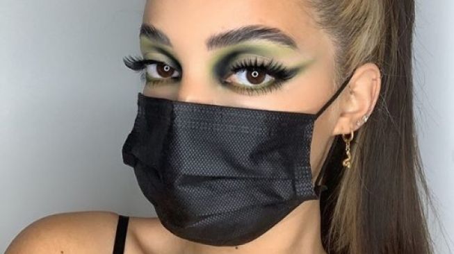 Pakai Makeup saat Pakai Masker. (Instagram/@n_bynbeauty)