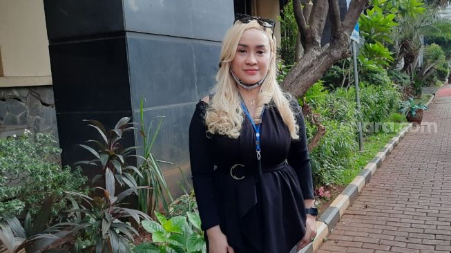 Reaksi Lia Ladysta Usai Ditetapkan Jadi Tersangka Kasus Syahrini