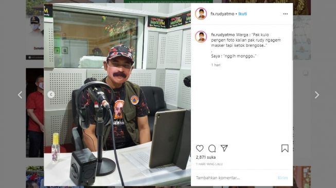 Gaya Wali Kota Solo, FX Hadi Rudyatmo mengenakan masker kain bergambar kumis tebal. (Instagram/@fx.rudyatmo)