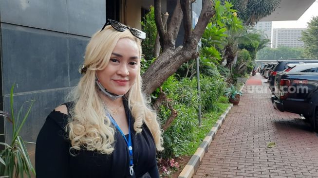 Lia Ladysta Akhirnya Akui Belum Minta Maaf ke Syahrini