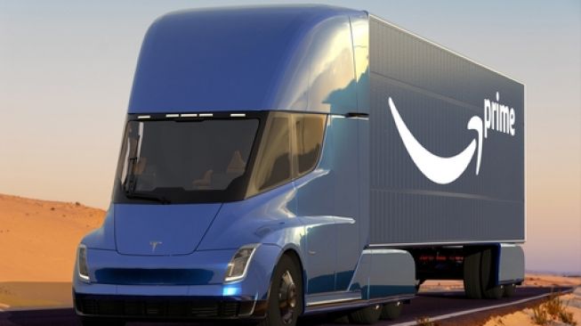 Bos Tesla Kirim Memo: Mari Genjot Produksi Truk Listrik